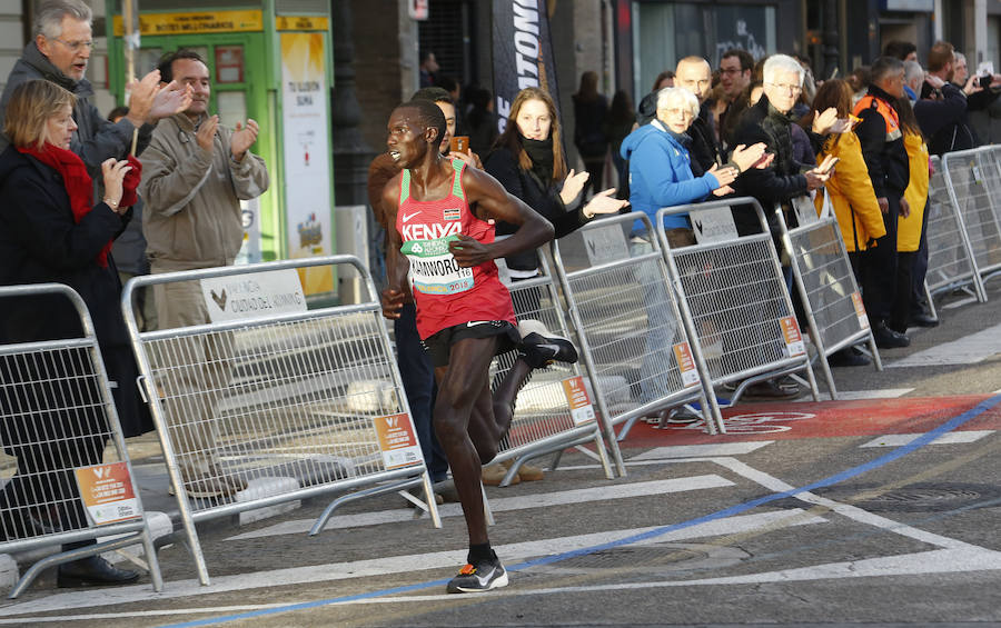 Fotos: Todas las fotos de la carrera Media maratón valencia 2018