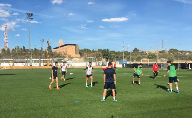 Valencia CF: Lato se retira del entrenamiento