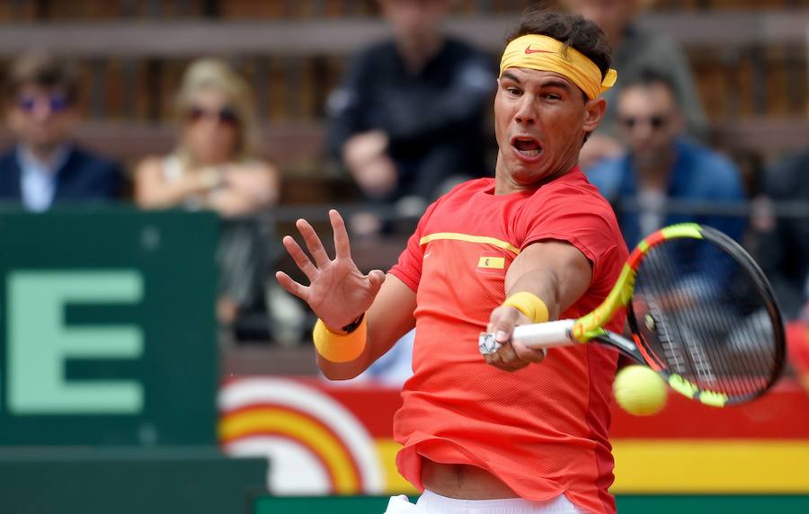 Estas son las imágenes que deja el segundo partido de individuales de la Copa Davis en la plaza de toros de Valencia