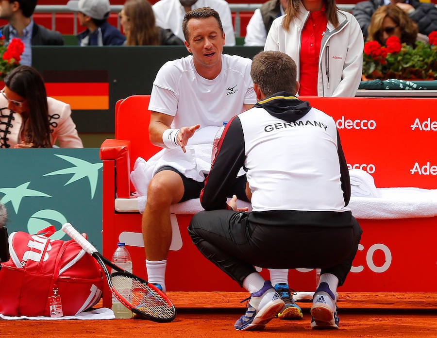 Estas son las imágenes que deja el segundo partido de individuales de la Copa Davis en la plaza de toros de Valencia