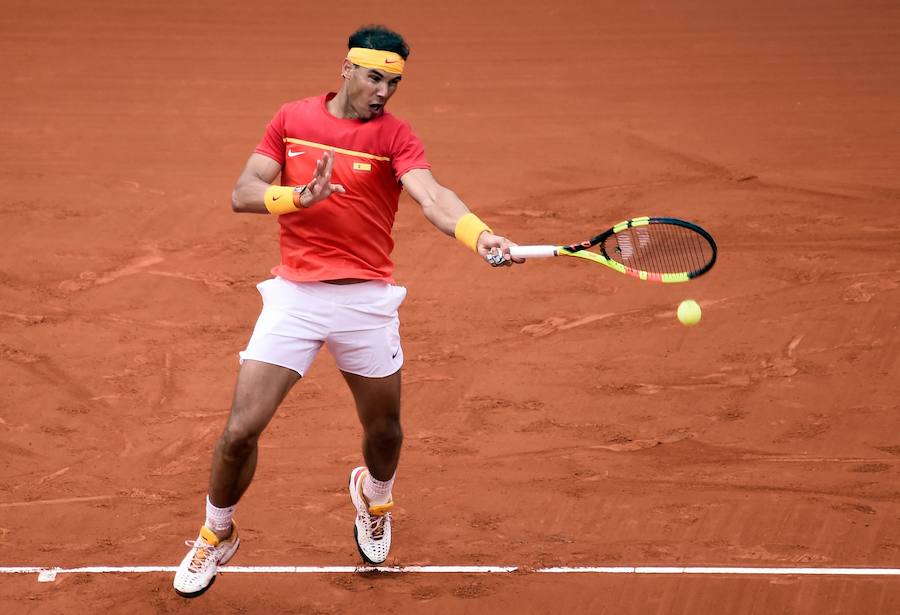 Estas son las imágenes que deja el segundo partido de individuales de la Copa Davis en la plaza de toros de Valencia