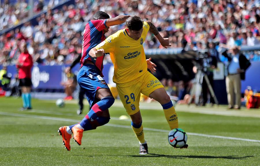 Estas son las mejores imágenes del partido de la jornada 31 de Liga en el Ciutat de València