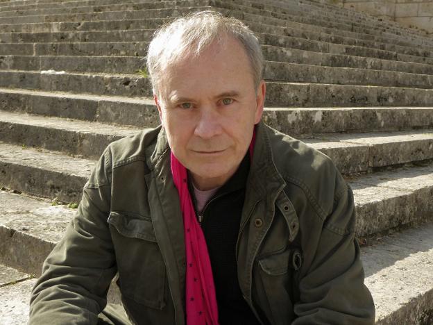 «Apuesto por los libros que inquietan, que cuestionan»
