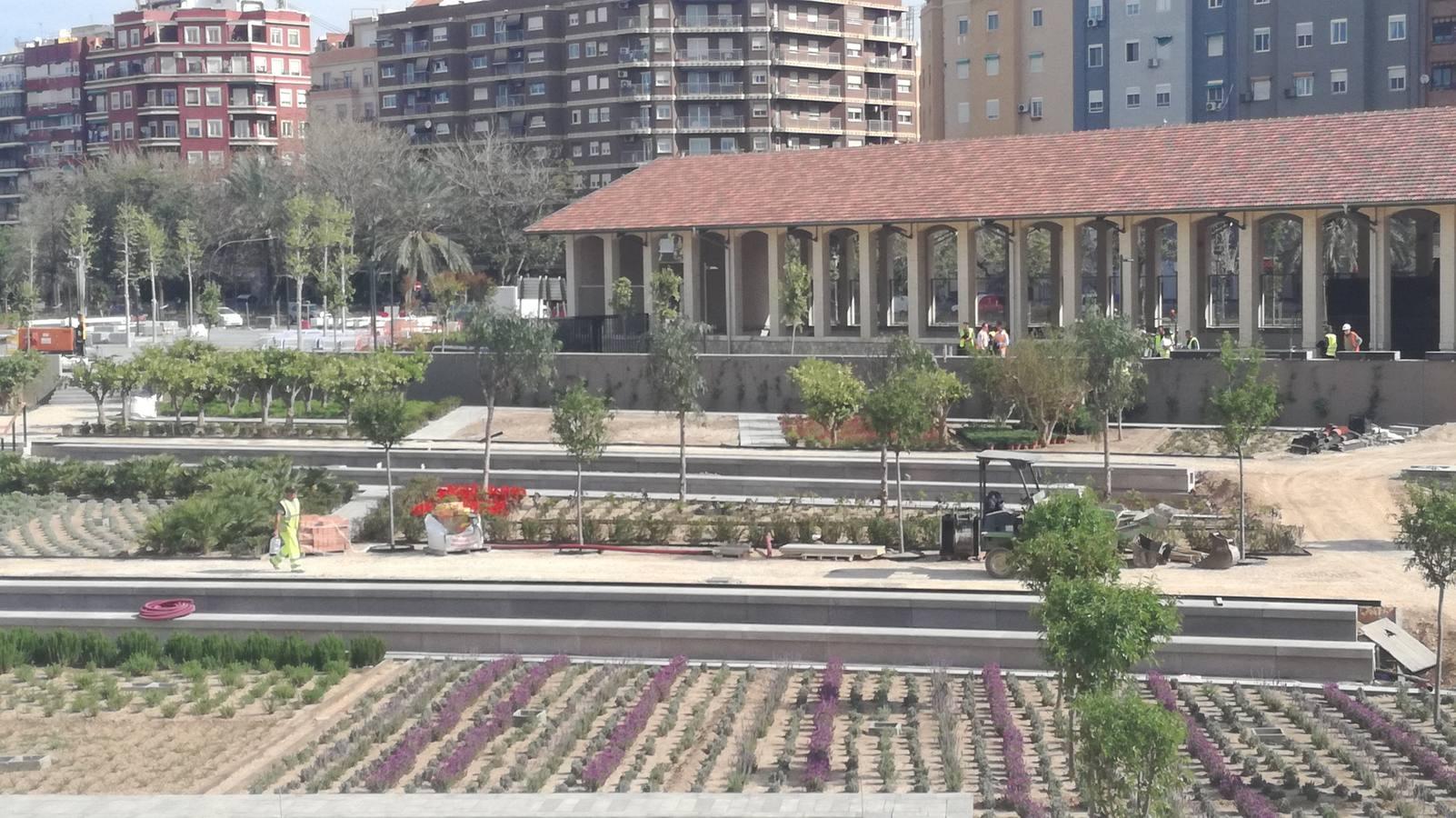 Las obras del jardín suman ya 800 árboles y buena parte de las 100.000 plantas