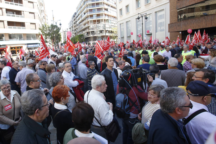 Fotos: Manifestación de los pensionistas en Valencia contra la congelación de las pensiones