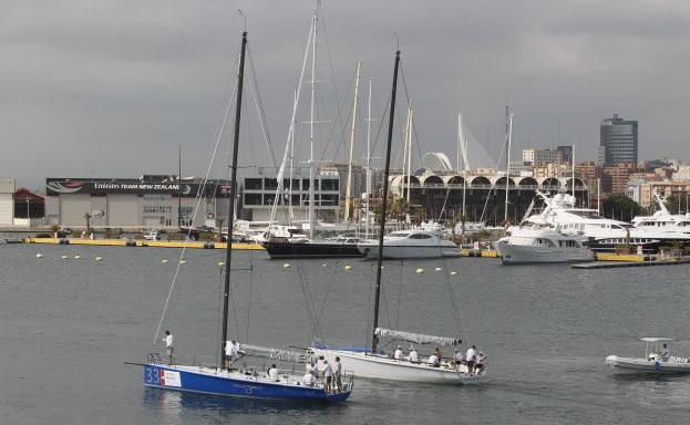 Veleros en la Marina de Valencia.