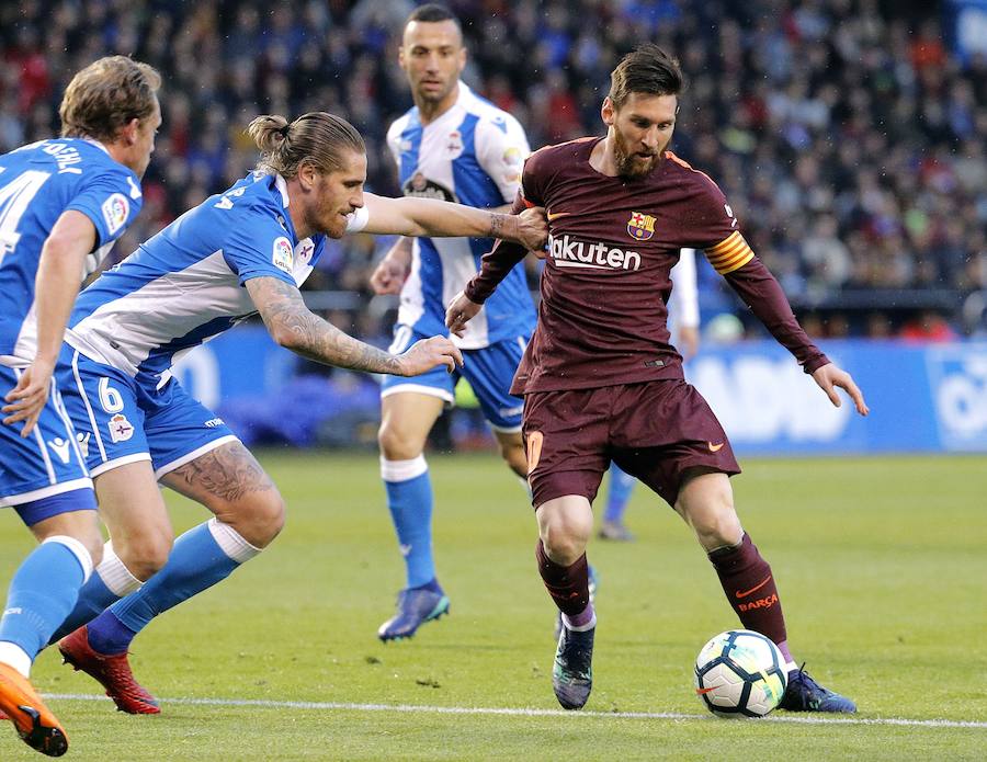 Riazor asiste a la más que probable fiesta de campeón de Liga del Barcelona, que de ganar al Deportivo se aseguraría el entorchado nacional.