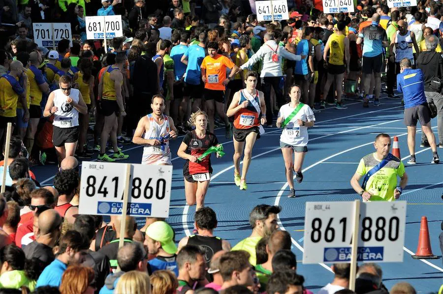 Fotos: Carrera Ekiden Valencia Clínica Baviera 2018