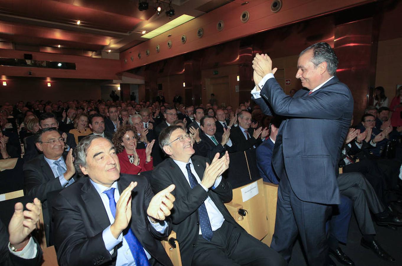 Fotos: La asamblea de la CEV, en el Salón de actos Fundación Bancaixa