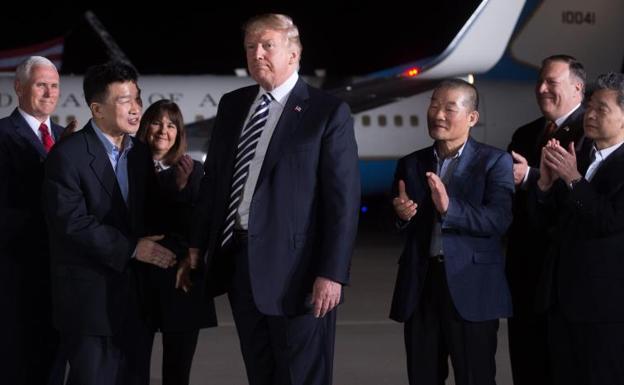 Donald Trump, tras recibir a los tres rehenes de Corea del Norte.