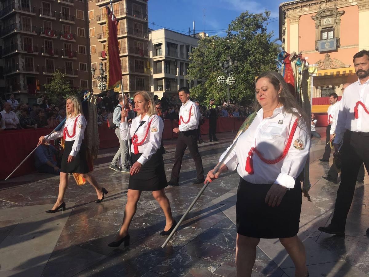 Valencia ha vivido este domingo otro emotivo acto de fervor hacia la Mare de Déu en la tracional Procesión.