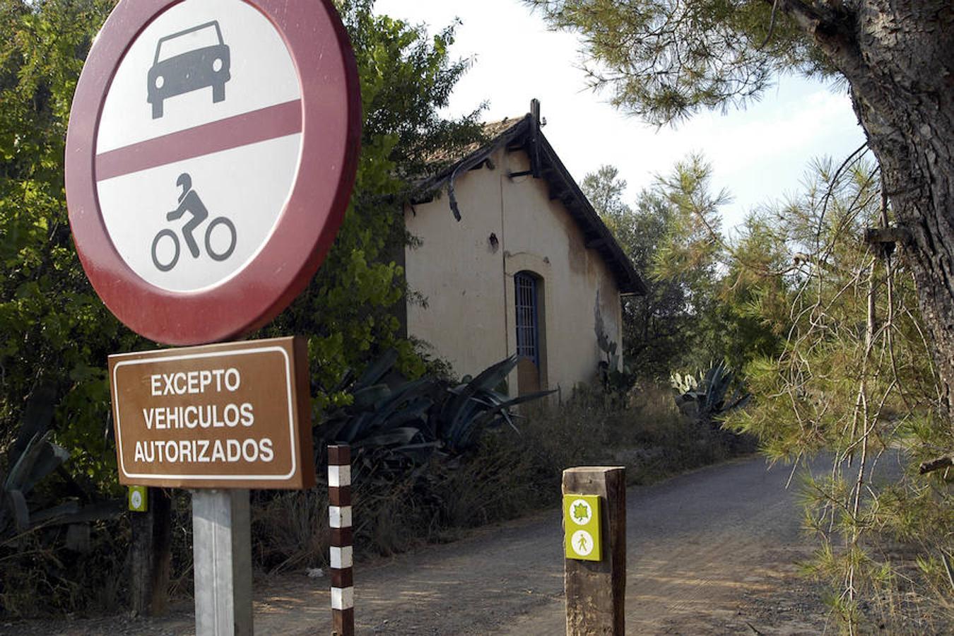 La Comunitat Valenciana, Andalucía, País Vasco, Cantabria... España tiene un red de Vías Verdes (rutas sobre el antiguo trazado del ferrocarril) de 2.700 kilómetros. Sólo en Valencia, Alicante y Castellón hay 11 de estos trazados y 162 kilómetros de naturaleza para disfrutar.