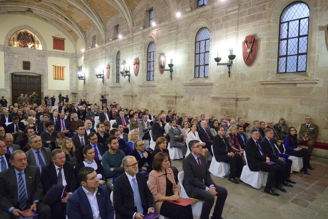 El tripartito votó este martes a favor de una Proposición No de Ley (PNL) presentada por Compromís en Les Corts en la que se reclama la protección del patrimonio cultural aunque, de paso, se insta al Ejército a que abandone su sede principal en Valencia. La agenda de actos que se celebran en el seno del Convento de Santo Domingo y eventos que tienen la sede de Capitanía como escenario demuestran que su uso va más allá del militar. En los últimos años ha acogido decenas de actividades ajenas al Ejército. 