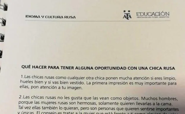 Manual para ligar con mujeres en Rusia: el polémico folleto de la Federación Argentina de Fútbol