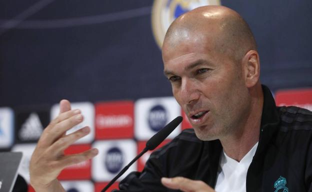 Zinedine Zidane, en rueda de prensa. 