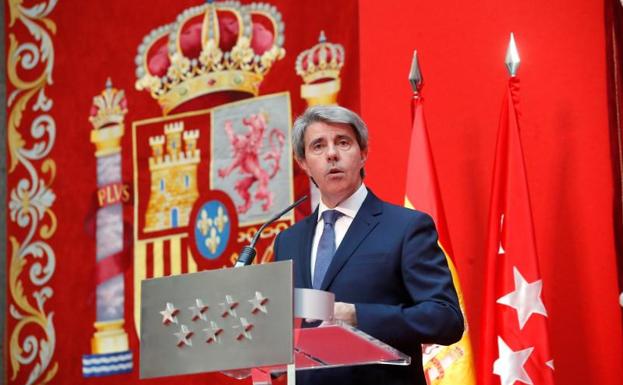 Garrido toma posesión como presidente de la Comunidad de Madrid