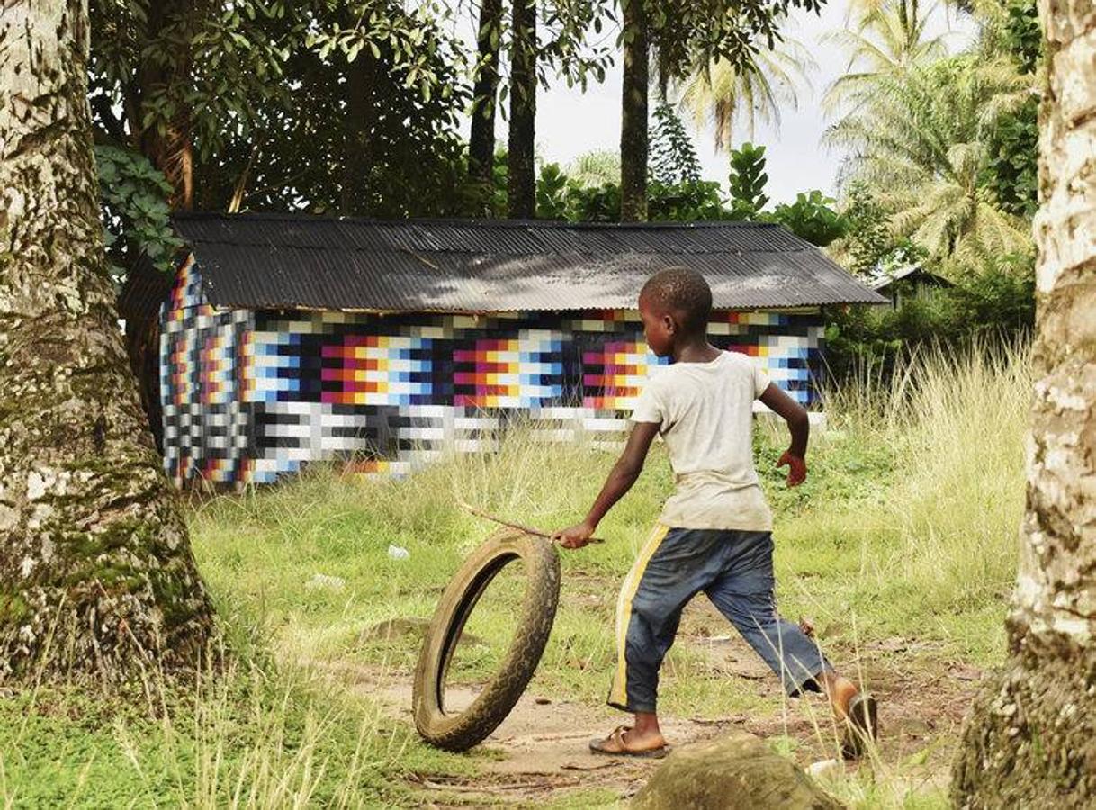 Pintura de Felipe Pantone en Liberia.