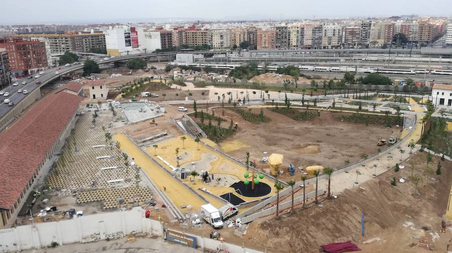 Fotos: El Jardín de los Niños del Parque Central de Valencia