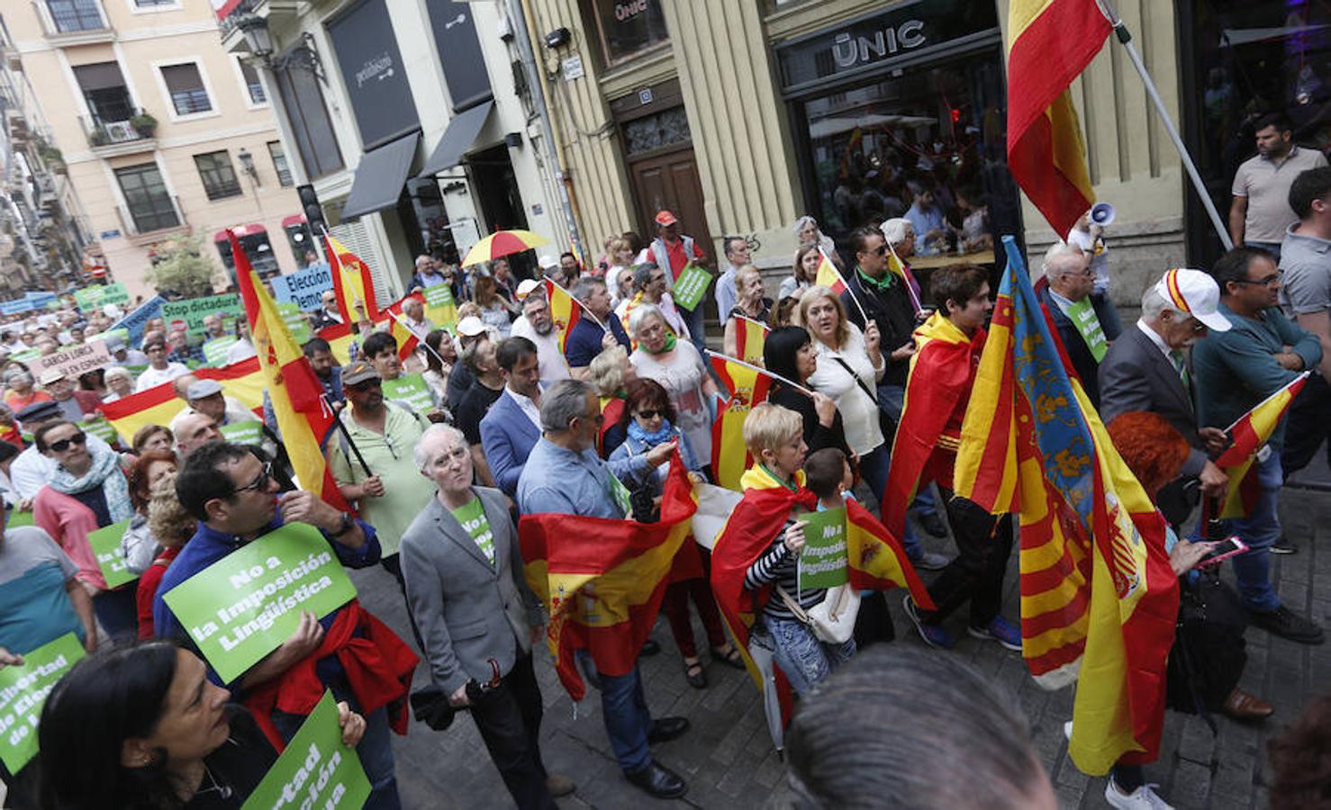 Fotos: Fotos de la marcha por la libertad de elección de lengua