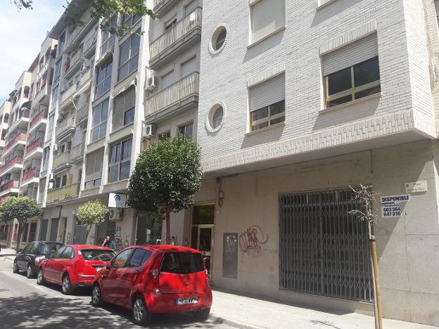 Los hechos sucedieron en el tercer piso del número 36 de la calle Parc Alqueria Nova de Gandia. 