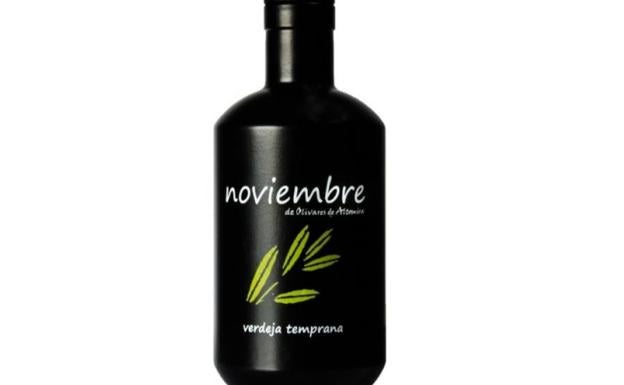 Botella del aceite «Noviembre de Olivares de Altomira».
