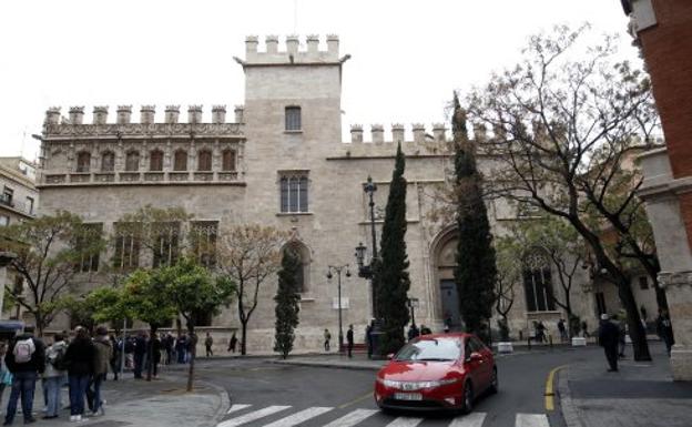 Imagen principal - Museos y monumentos que se pueden ver gratis en Valencia cada domingo