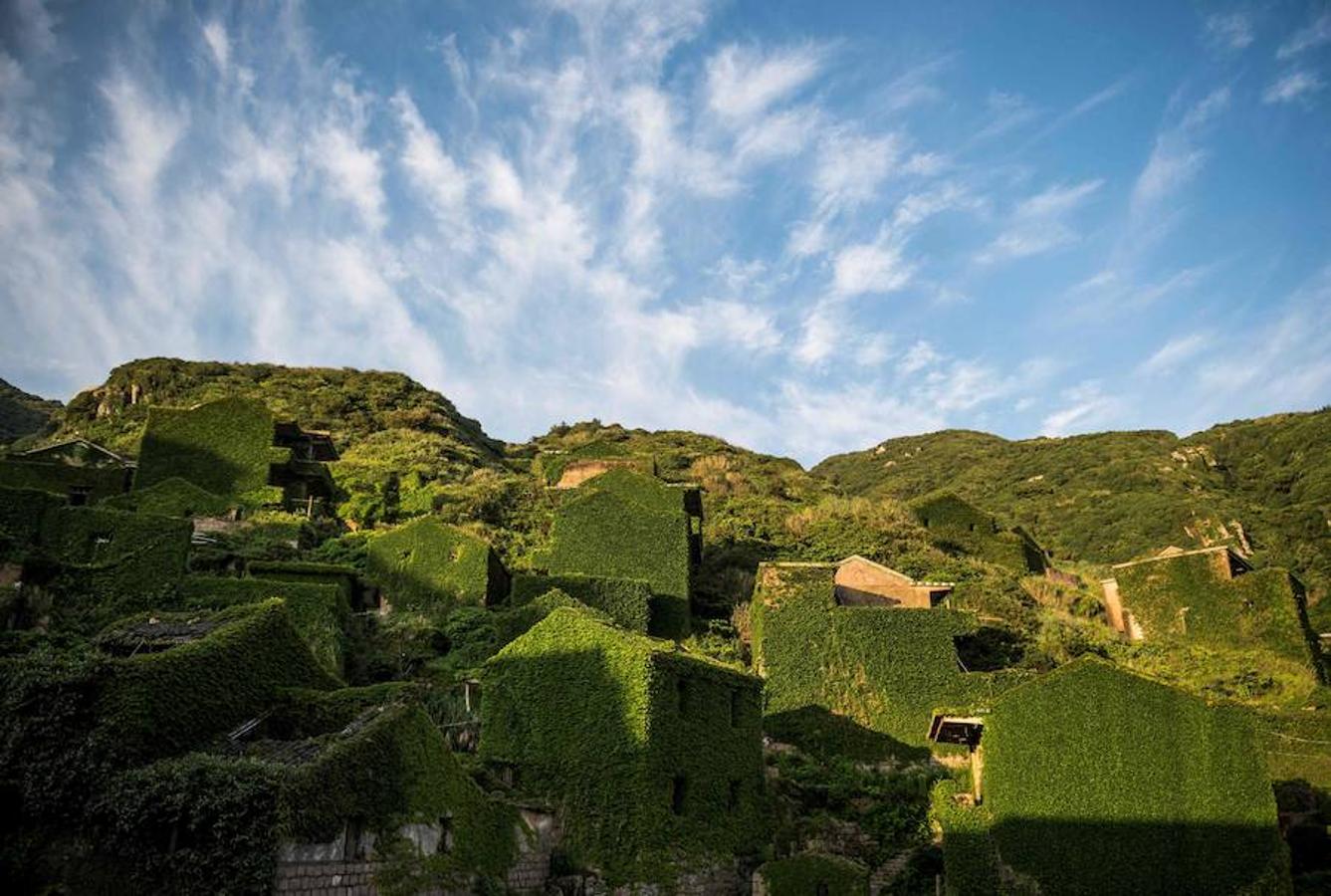 Houtouwan era una próspera comunidad de pescadores en la isla de Shenghshan (provincia oriental china de Zhejiang).