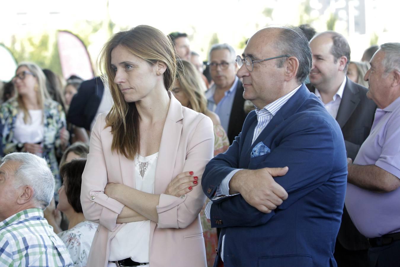 El evento ha reunido a más de una treintena de bodegas amparadas por la marca organizadora, las cuales han aprovechado el evento para presentar su diversa y amplia oferta