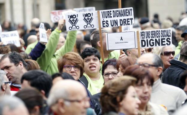 Manifestación a favor de las personas dependientes.