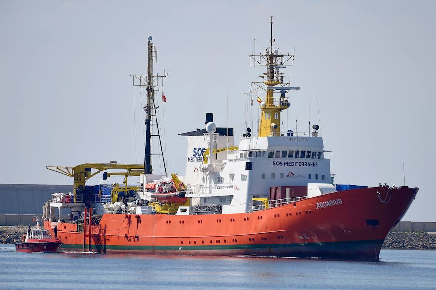 Fotos: La flotilla del Aquarius llega a Valencia