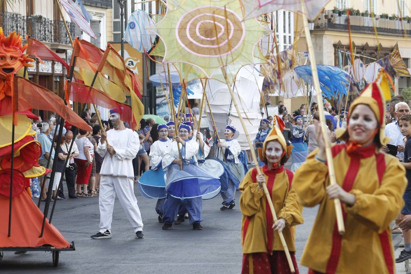 Fotos: Empieza la Feria de Julio 2018 con desfile, pólvora y color