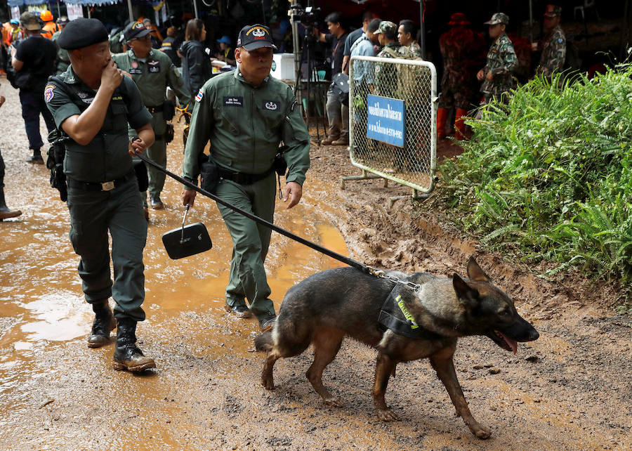 Fotos: La agonía de Tailandia para rescatar a los niños