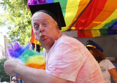 Imagen secundaria 1 - La marcha del Orgullo celebra su 40 aniversario en Madrid