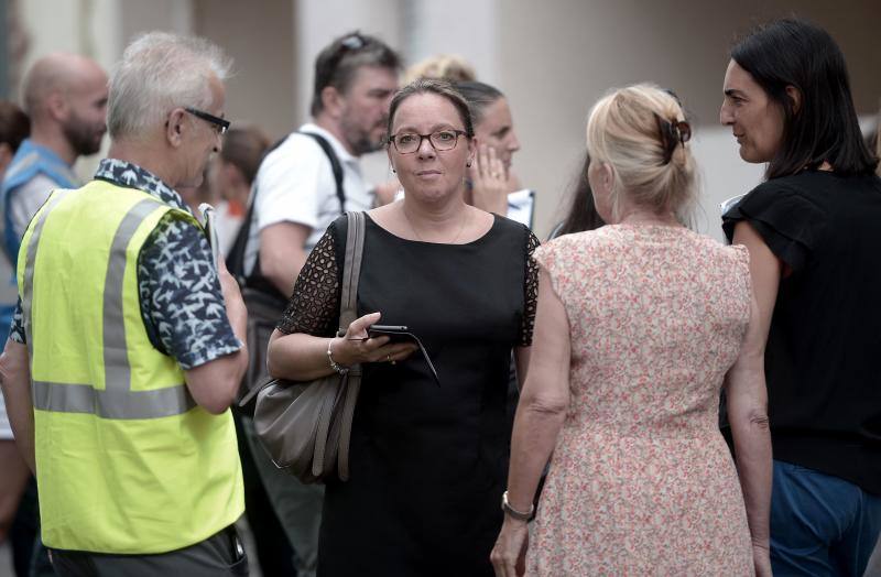 Fotos: Fotos del incendio provocado en Pau por un español