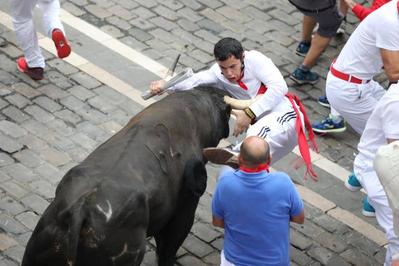 Fotos: Fotos del encierro de San Fermín con toros de Jandilla (viernes 13 de julio de 2018)