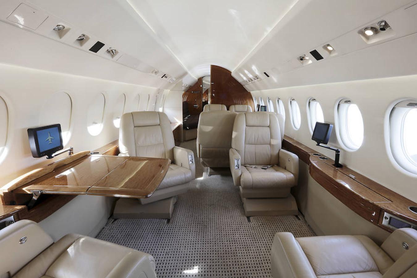 Falcon 900EX