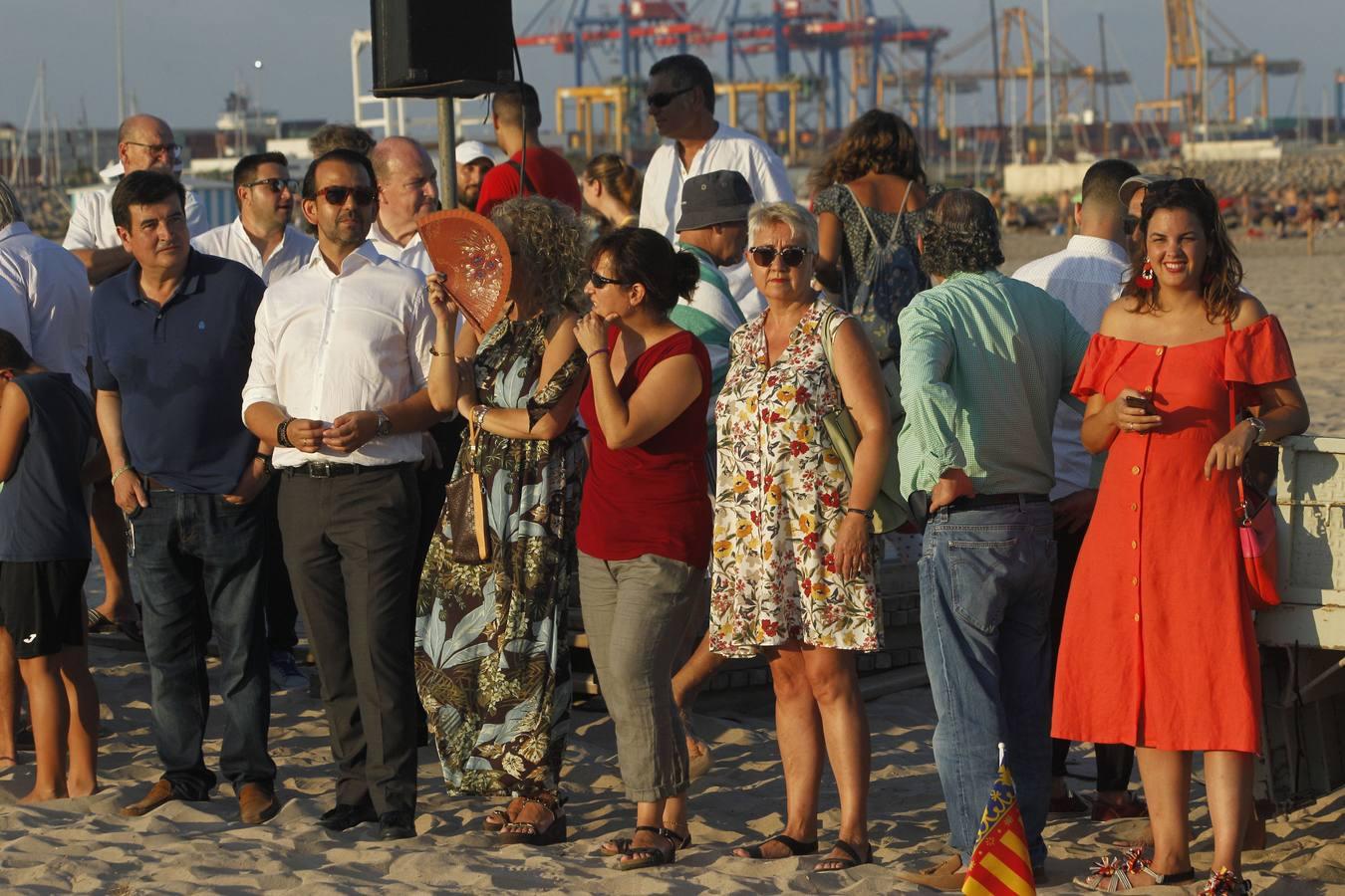 Como cada año desde hace más de dos siglos, este miércoles se celebró la carrera final de uno de los espectáculos con más historia que completan el calendario de fiestas de Pinedo. La exhibición se desarrolló entre las 20 y las 22 horas junto a la playa canina. Este año, la exhibición ha estado compuesta por ocho jinetes de diferentes poblaciones, entre otros Vera Piquer, Empar Zumalde y Pepe Piquer con cuadras de Beniparrell, Albal i El Perellonet. Por segundo año consecutivo, esta fiesta ha sido incorporada a la Feria de Julio, lo que incrementa el ambiente