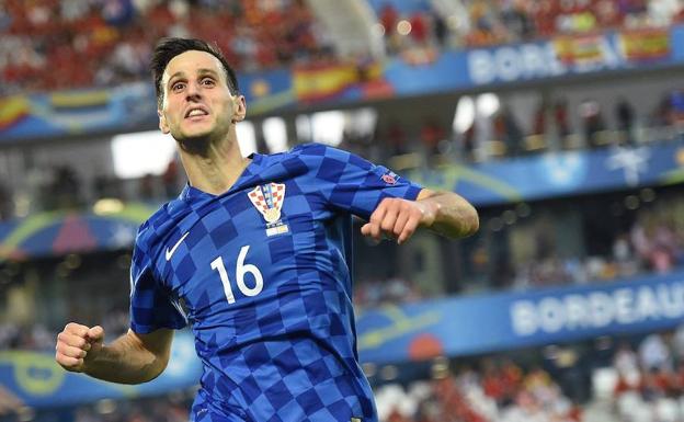 Kalinic, celebrando un gol con la selección croata. 