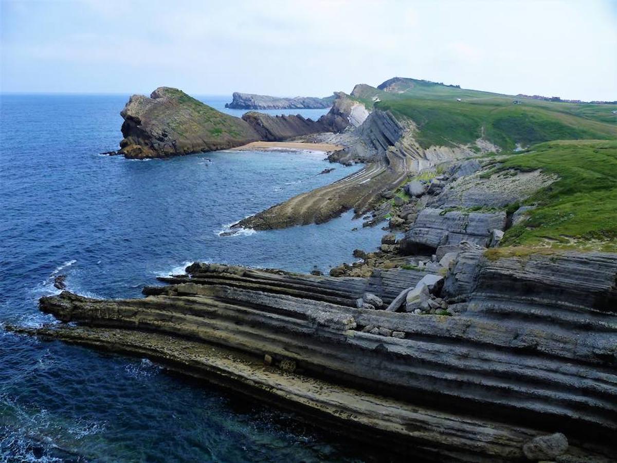 Dunas de Liencres, Cantabria: un espacio natural protegido.