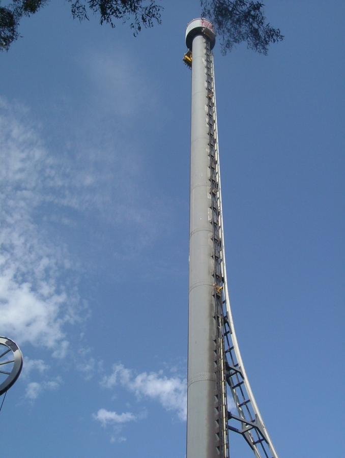 4. Tower of Terror II en el parque de atracciones Dreamworld en Gold Coast, Queensland, Australia. Esta atracción australiana imita el movimiento de una lanzadera y te lleva hasta los 115 metros de altura.