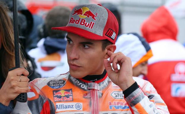 Marc Márquez: «Nos ha costado mucho decidir esto, pero tenemos un compañero en el hospital»