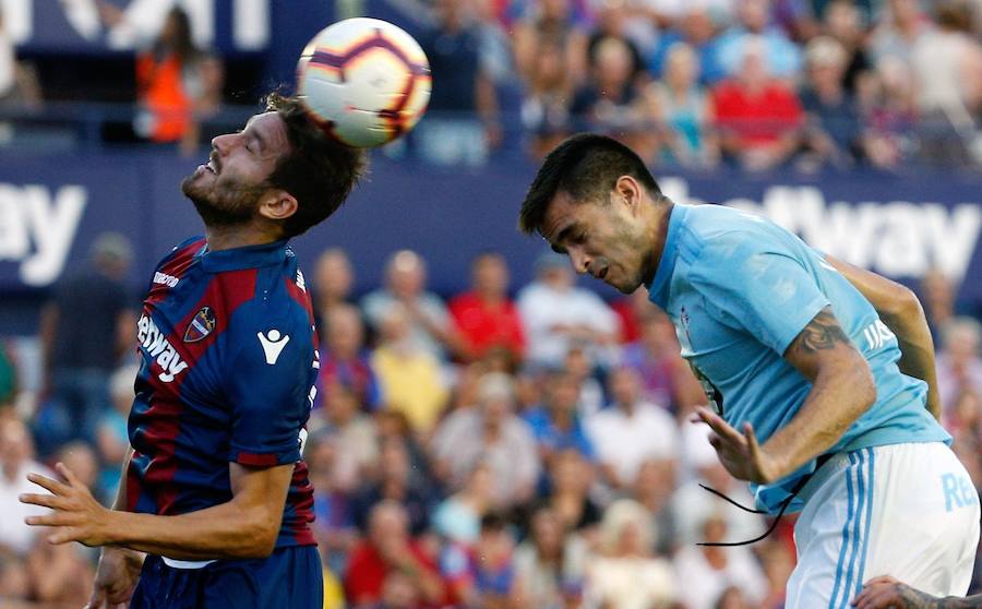 Estas son las imágenes que deja el partido de la segunda jornada de la Liga en el Ciutat de València