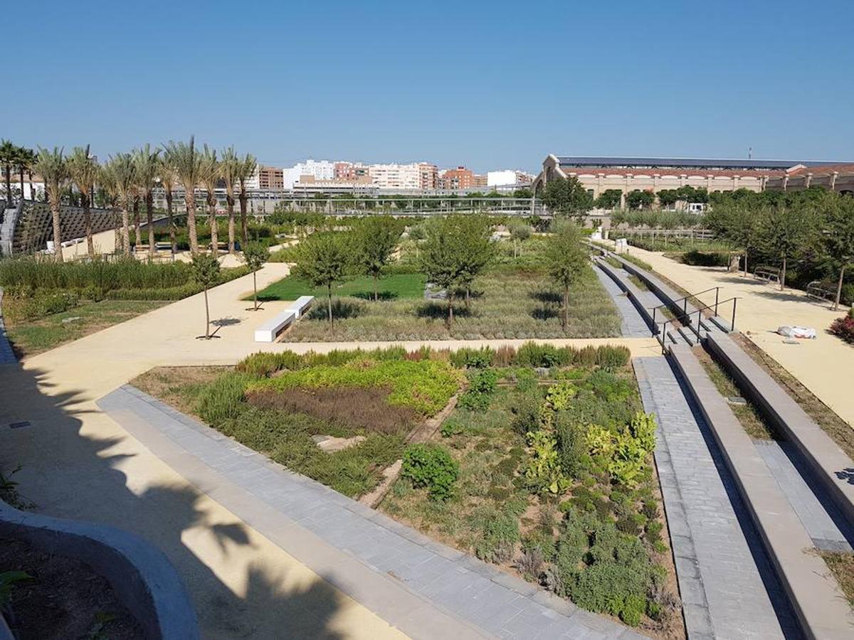 El 2% del jardín tendrá que salir a concurso público al rechazar la UTE acabar las obras con el mismo precio que el jardín ya terminado