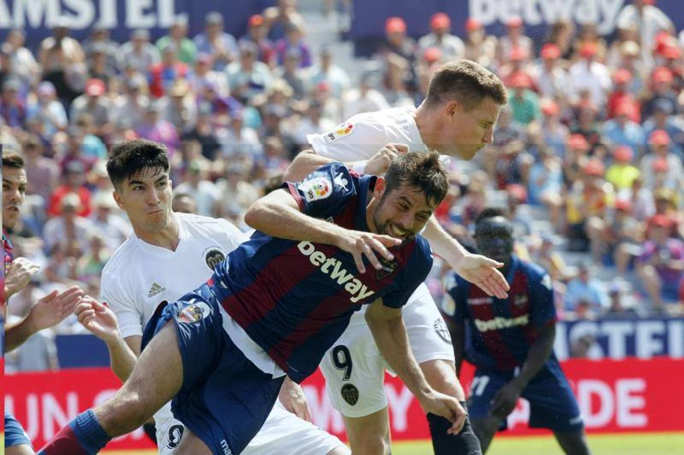 Fotos: Fotos del Levante UD - Valencia CF