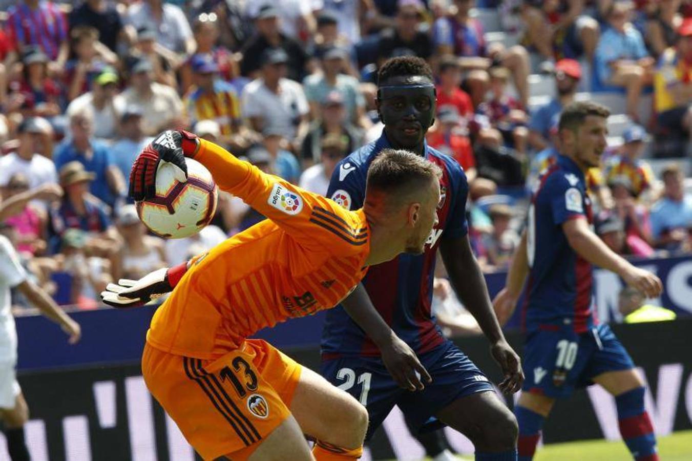 Fotos: Fotos del Levante UD - Valencia CF