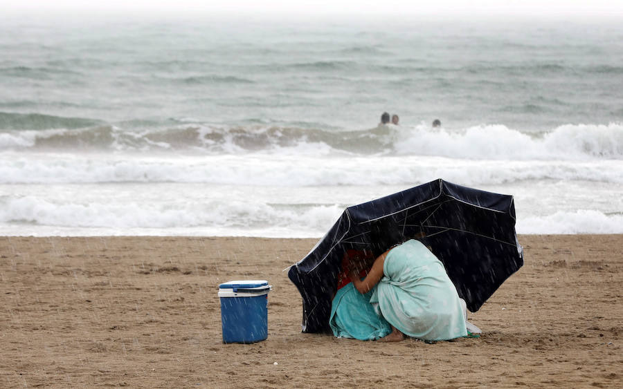 Fotos: La gota fría llega a la Comunitat Valenciana