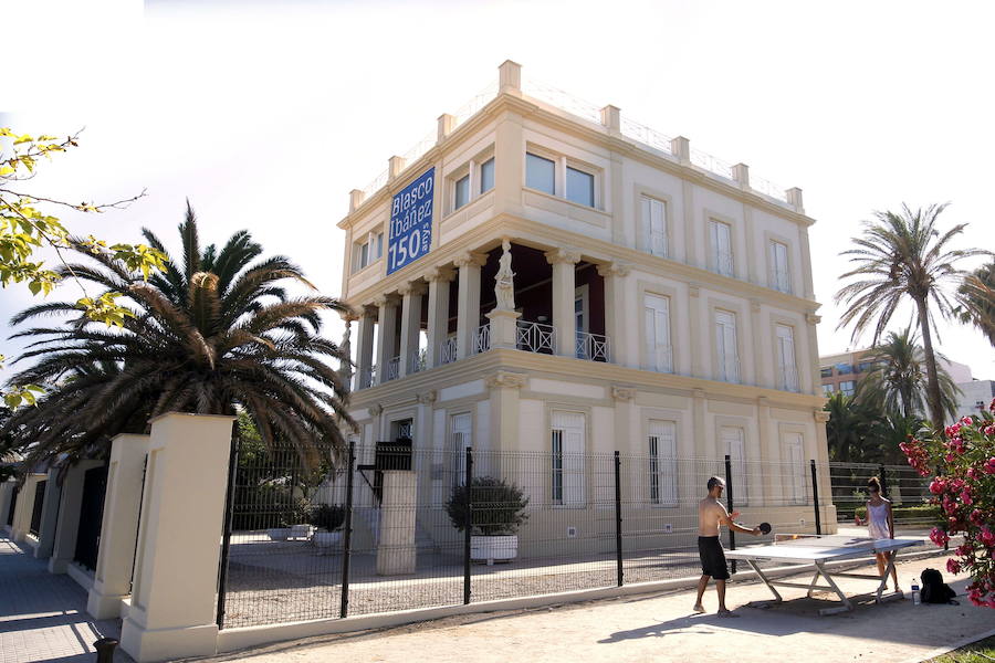 Casa-Museo Blasco ibáñez. Calle de Isabel de Villena, 159. 