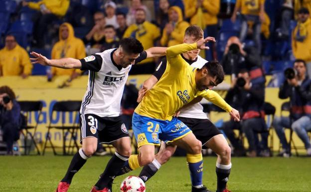 El centrocampista Nacho Gil durante el partido de ida de octavos de final de la Copa del Rey contra Las Palmas de Gran Canaria 