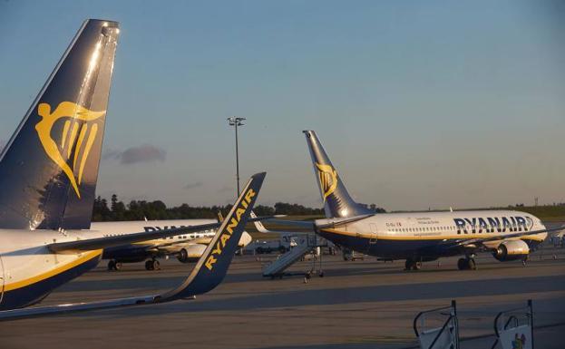 Varios aviones de la compañía.