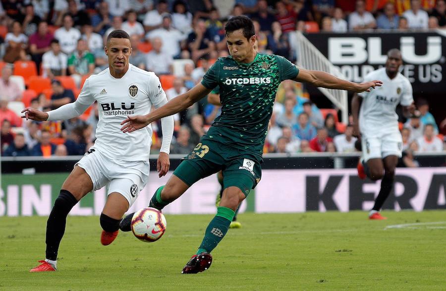 Estas son las mejores imágenes del partido de la jornada 4 de la Liga en Mestalla